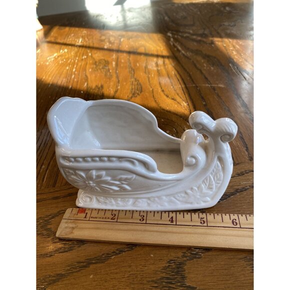 Vintage White Ceramic Sleigh Planter With Floral Design - Picture 6 of 7